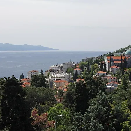 Apartment Vrutki Opatija